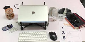 What's on your work desk_Elliot Gold