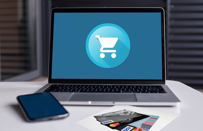 ecommerce shopping cart - buying from online store