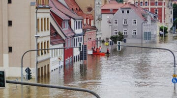 High water in the city