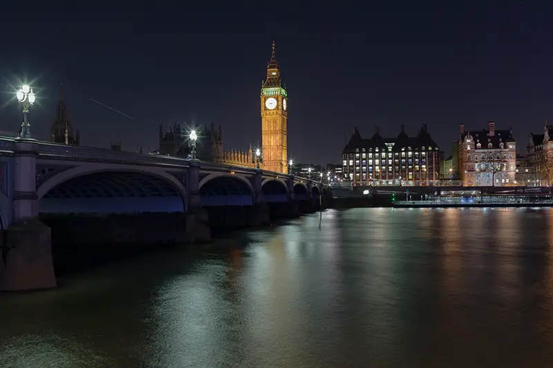 View of Big Ben and Houses of Parliament, River Thames, Westminster, London