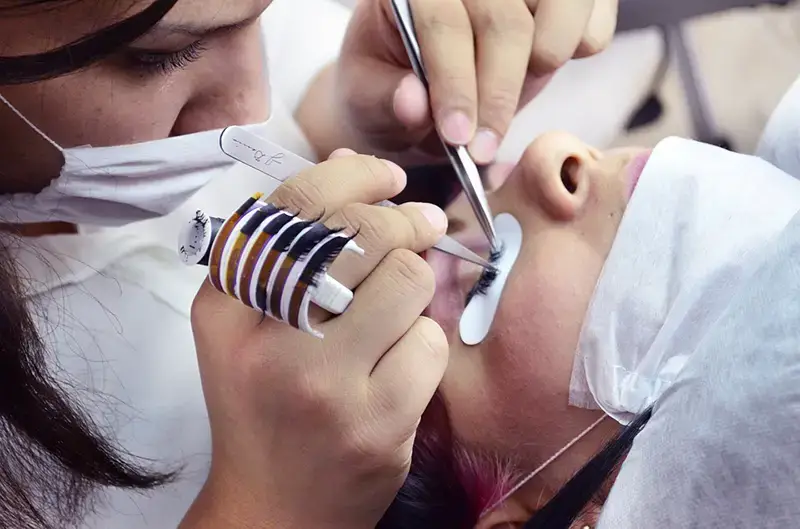 Eyebrow spa waxing