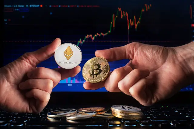 Risks And Advantages Of Investing In Bitcoin - Business Partner Magazine