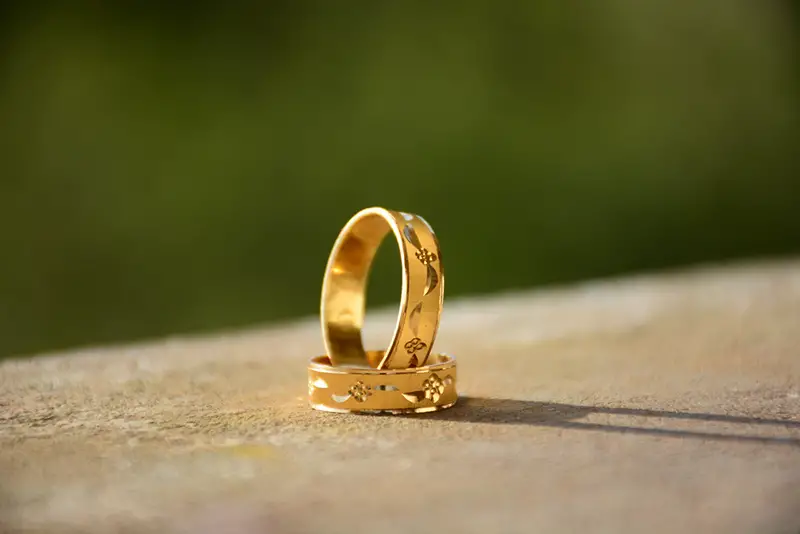 Golden couple ring