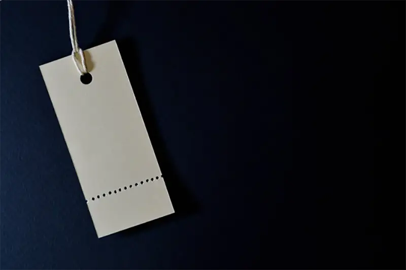 Blank label tag with dark background