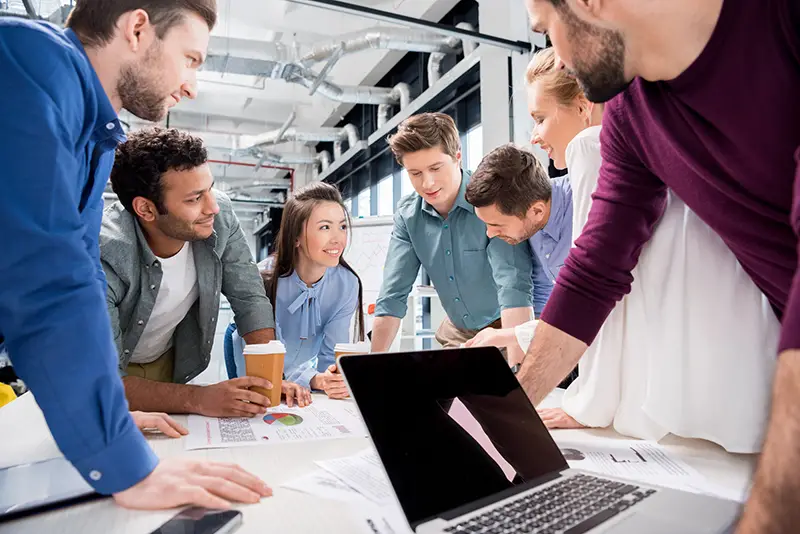 Businesspeople discussing and brainstorming in the office