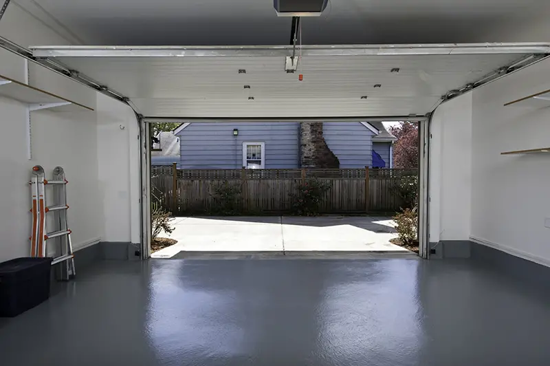 Clean garage