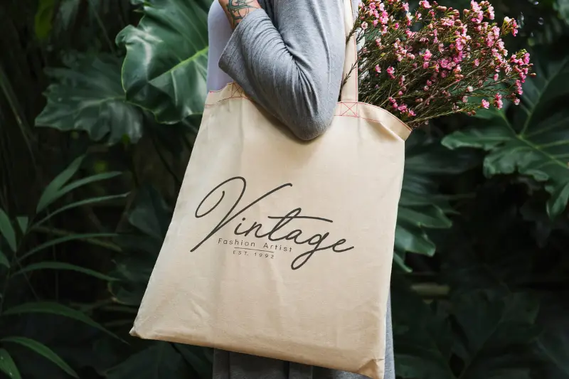 Design space on a tote bag